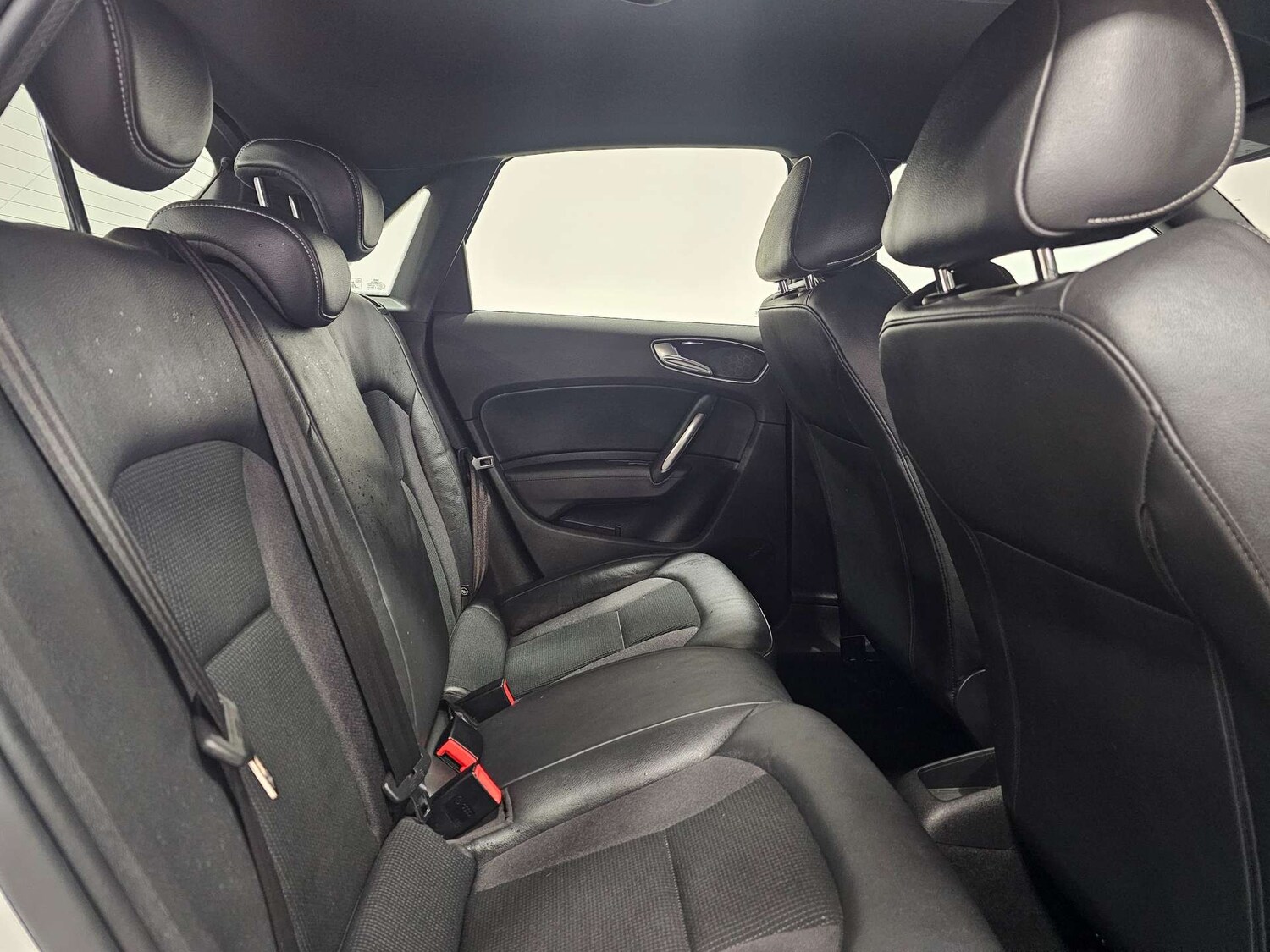 Used Audi A1 2016 for sale - 77490235: Photo 76