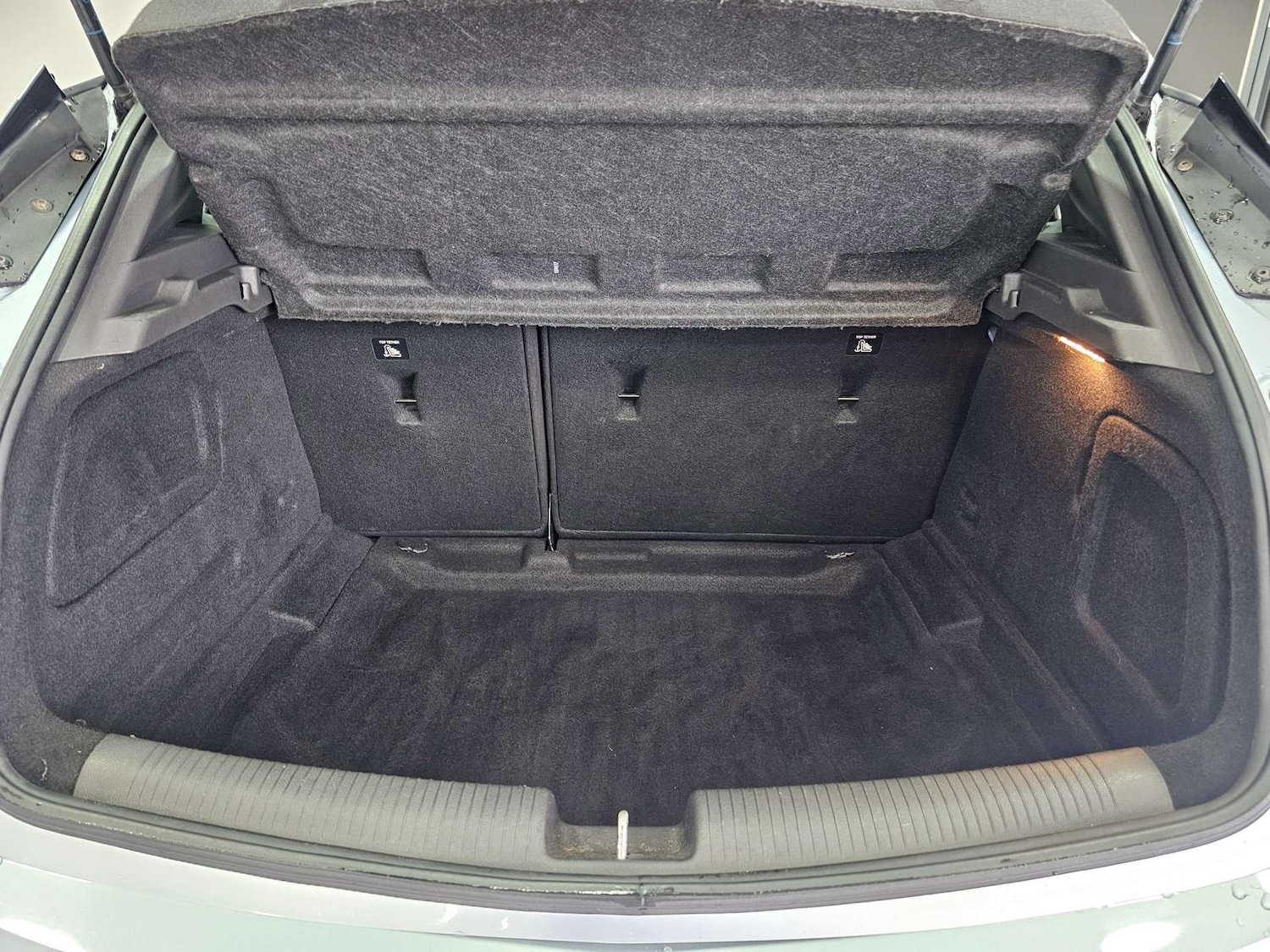 Used Vauxhall Astra 2017 for sale - 76972379: Photo 50