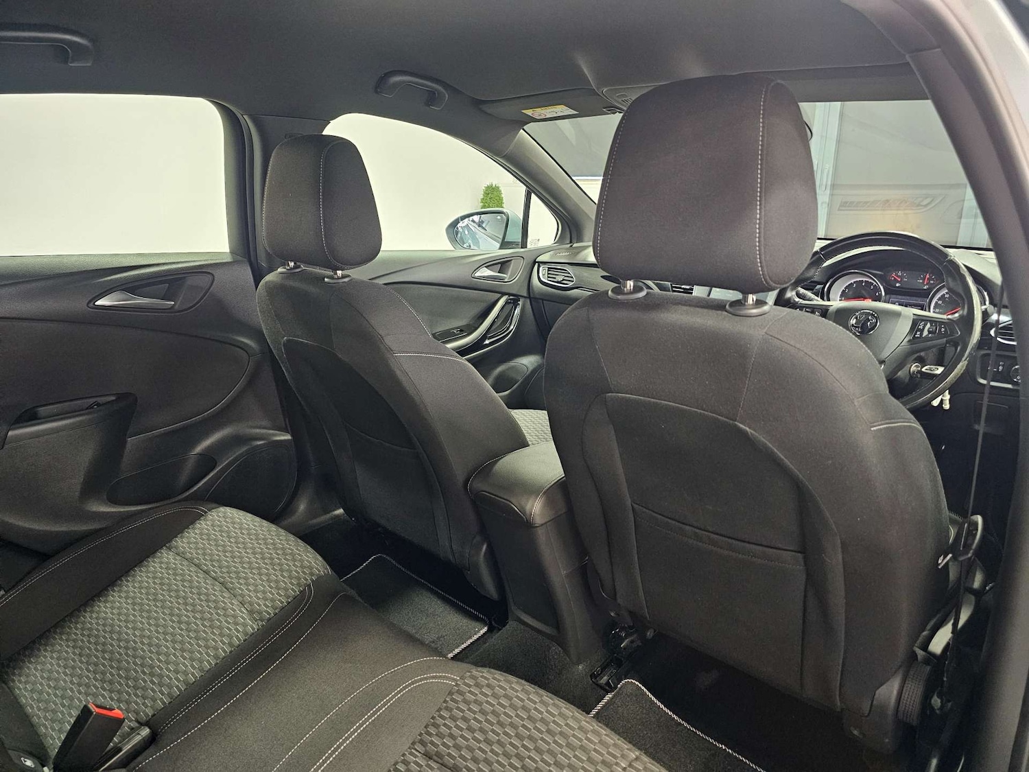 Used Vauxhall Astra 2017 for sale - 76972379: Photo 74