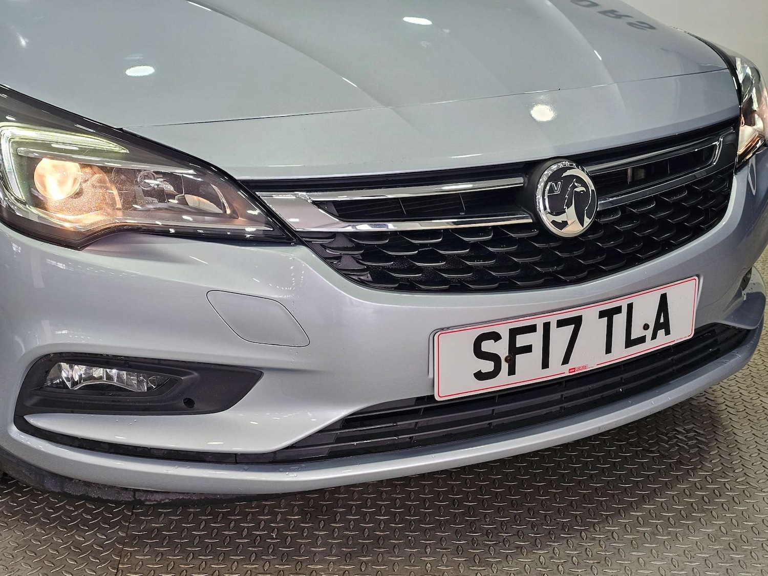 Used Vauxhall Astra 2017 for sale - 76972379: Photo 9