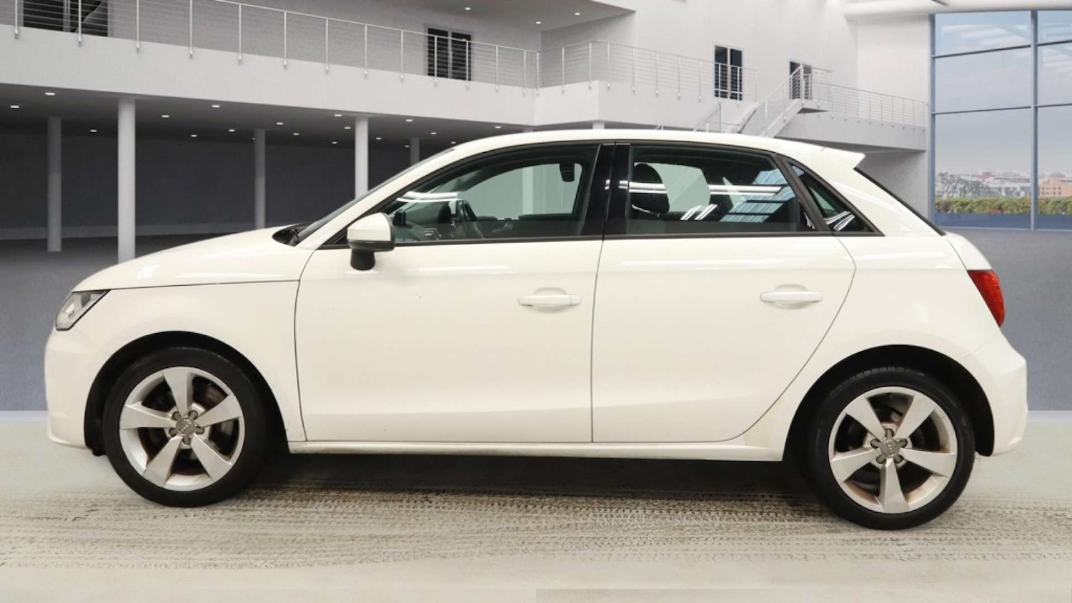 Used Audi A1 2018 for sale - 77571375: Photo 8