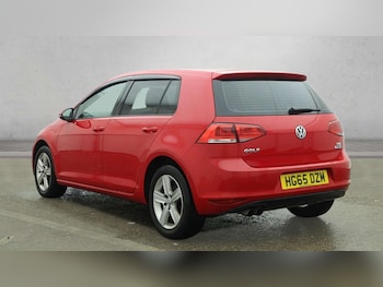 Used Volkswagen Golf 2015 for sale - 77392237: Photo