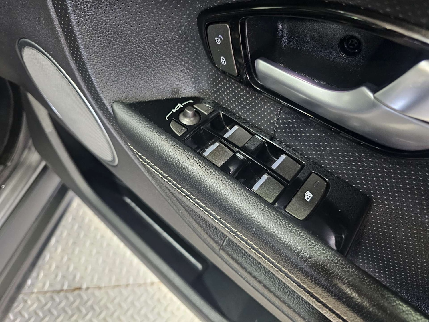 Used Land Rover Range Rover Evoque 2015 for sale - 77088692: Photo 50