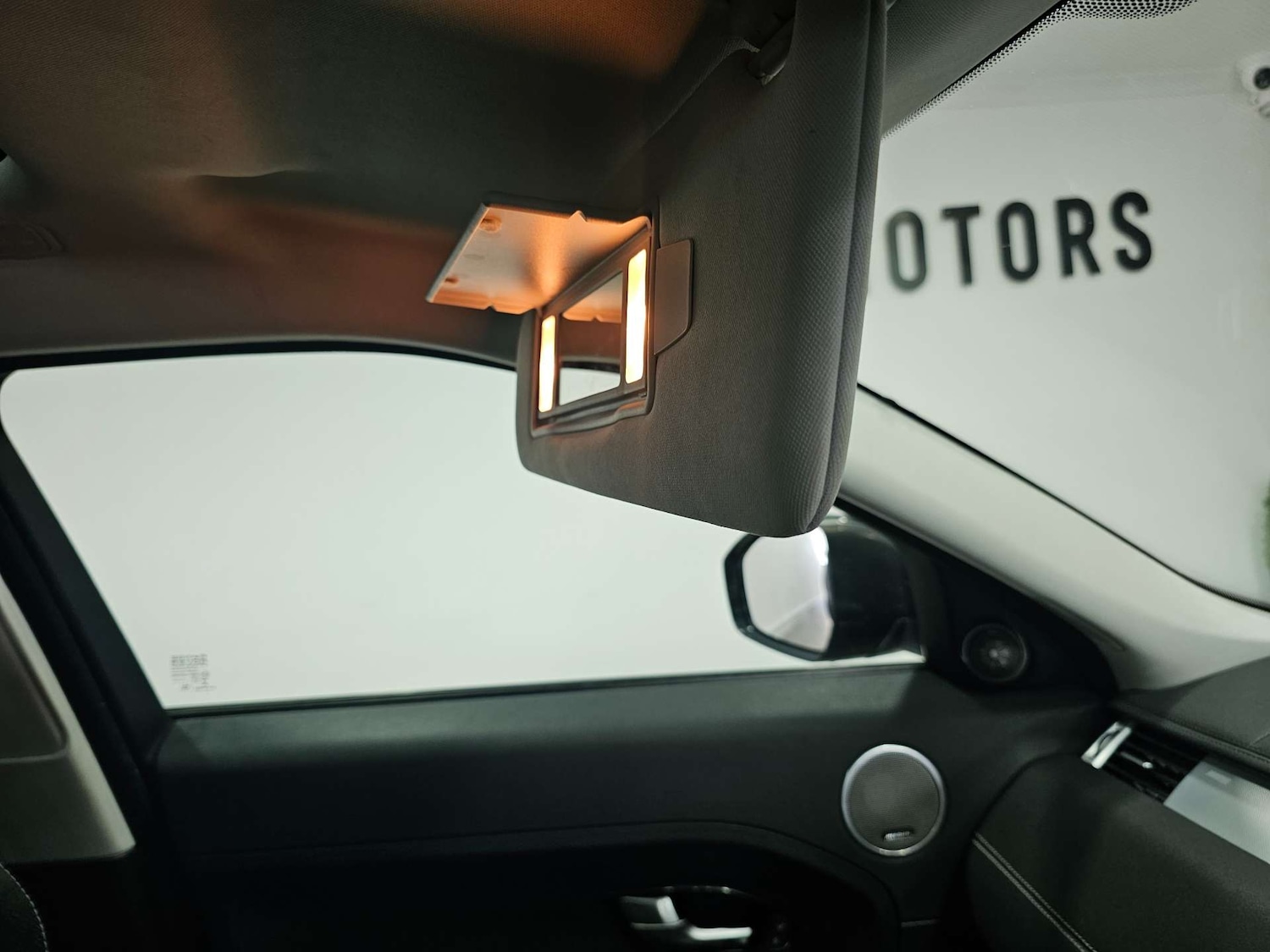 Used Land Rover Range Rover Evoque 2015 for sale - 77088692: Photo 77