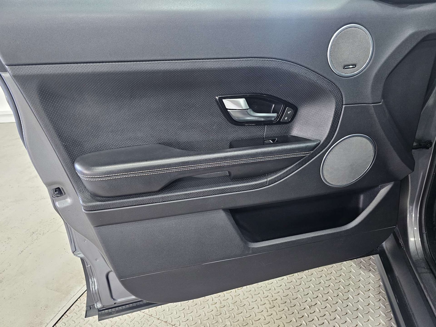 Used Land Rover Range Rover Evoque 2015 for sale - 77088692: Photo 92