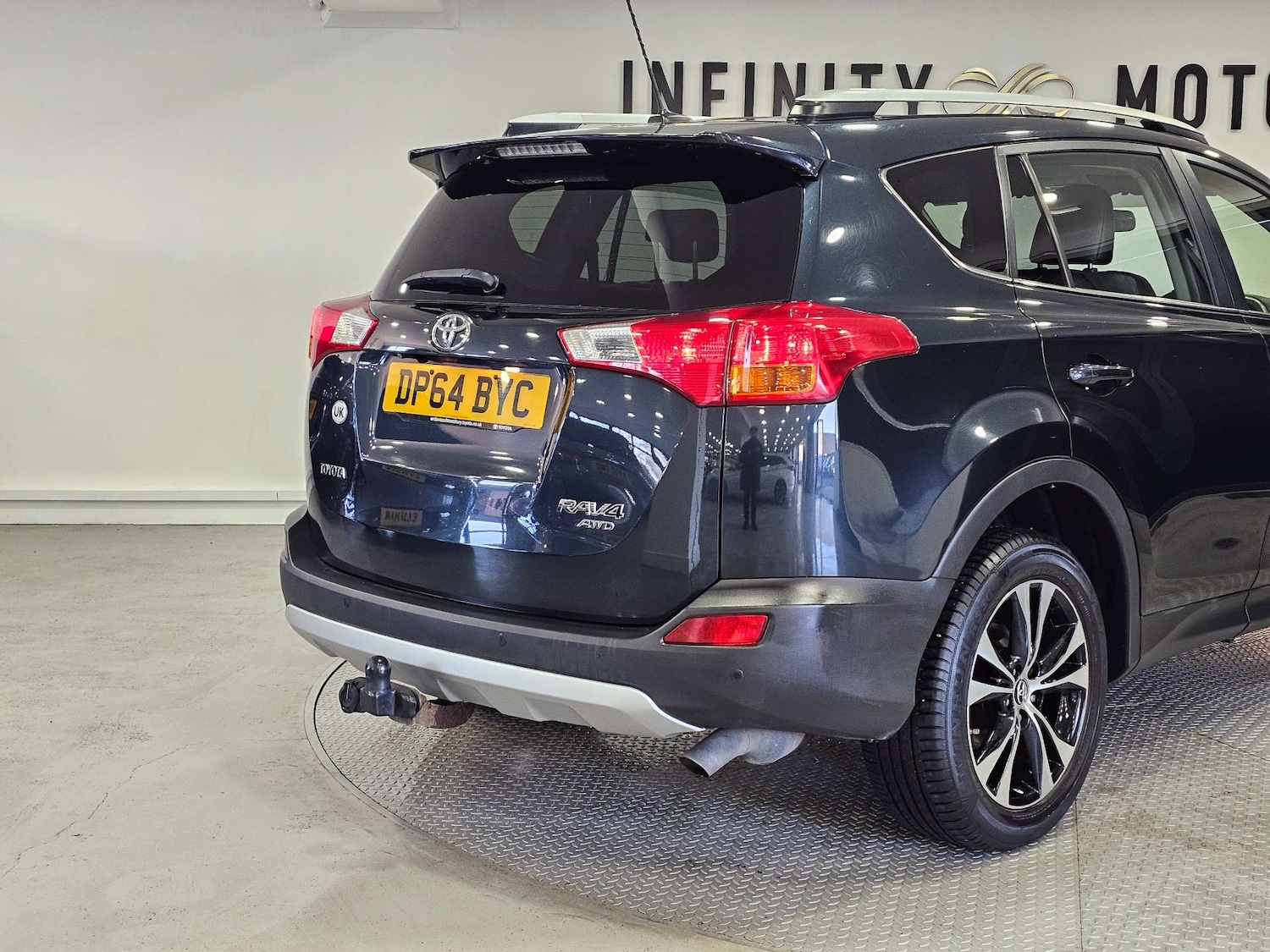 Used Toyota RAV4 2015 for sale - 76972402: Photo 33