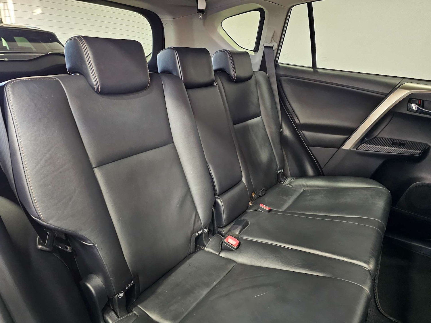 Used Toyota RAV4 2015 for sale - 76972402: Photo 78