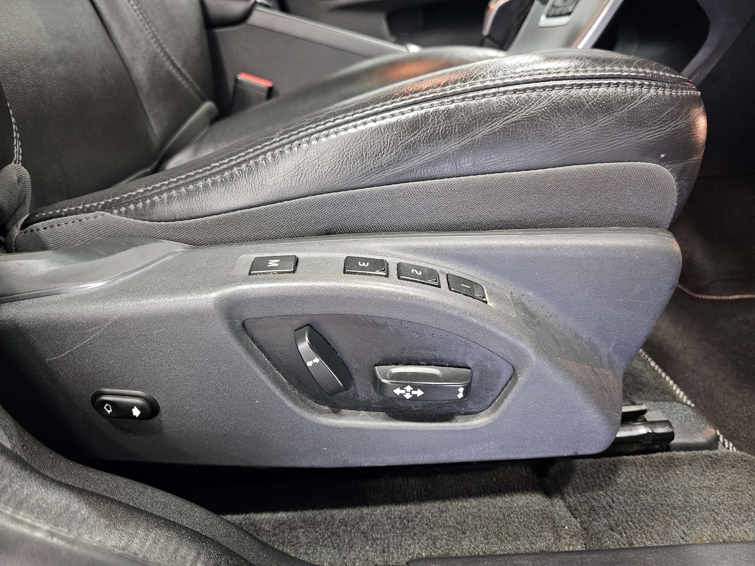 Used Volvo XC60 2016 for sale - 76972369: Photo 15