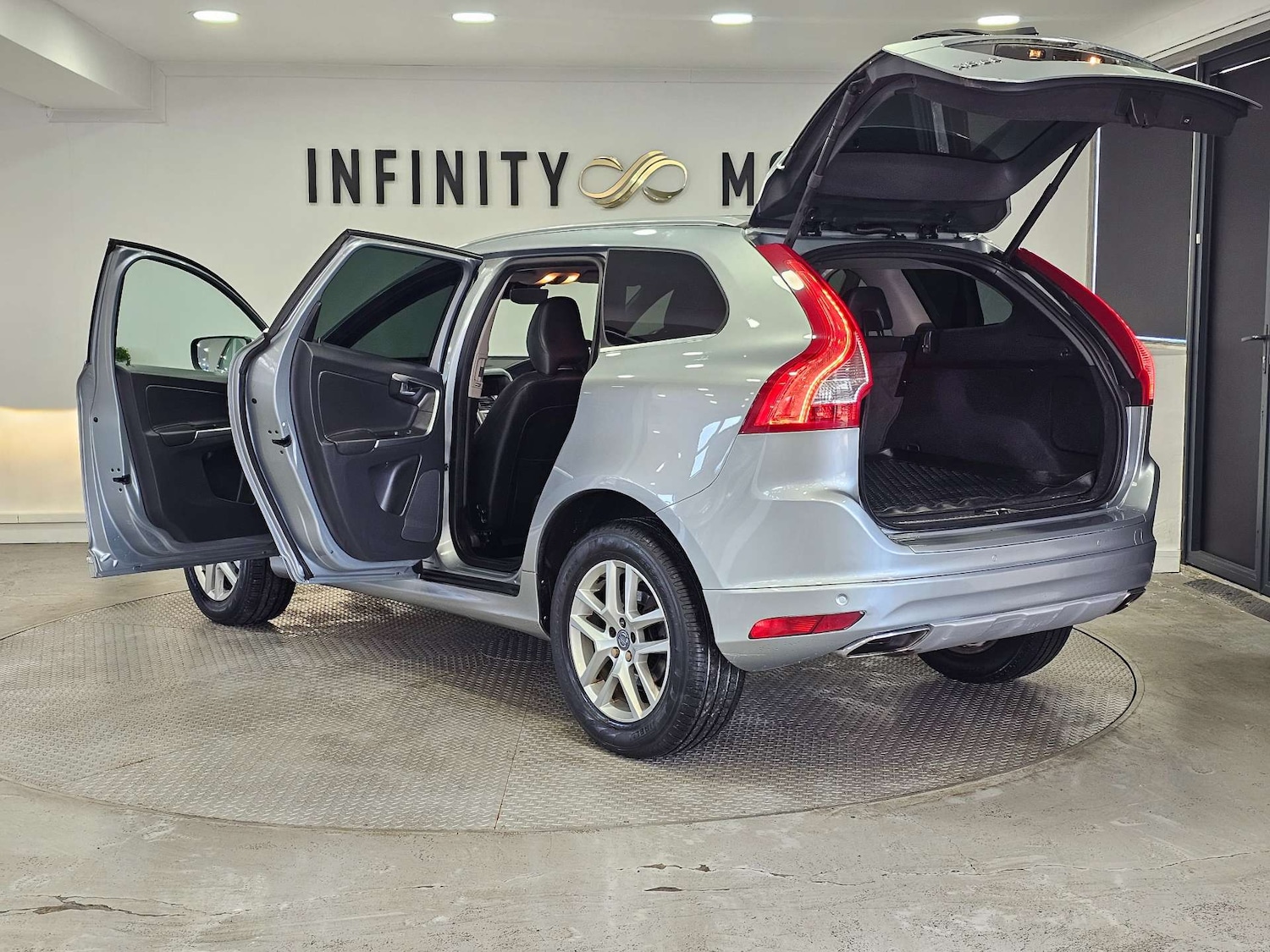 Used Volvo XC60 2016 for sale - 76972369: Photo 62