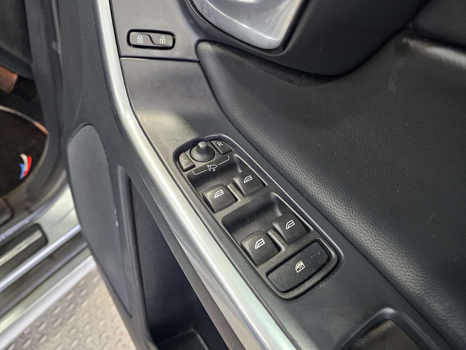 Used Volvo XC60 2016 for sale - 76972369: Photo 64