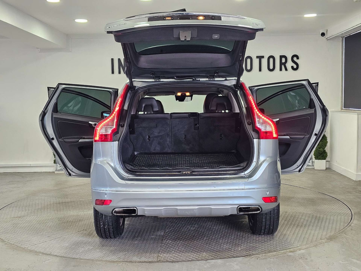 Used Volvo XC60 2016 for sale - 76972369: Photo 66