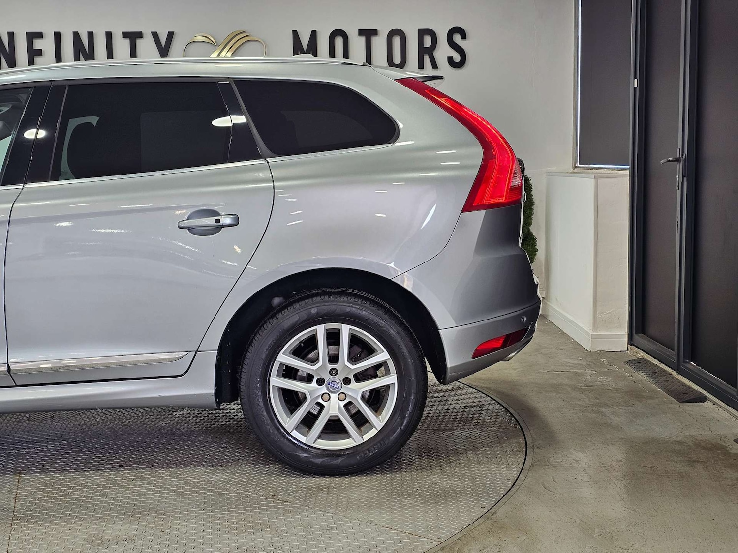 Used Volvo XC60 2016 for sale - 76972369: Photo 75