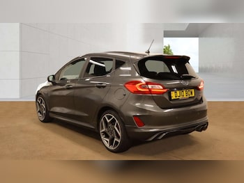 Used Ford Fiesta 2018 for sale - 78523304: Photo