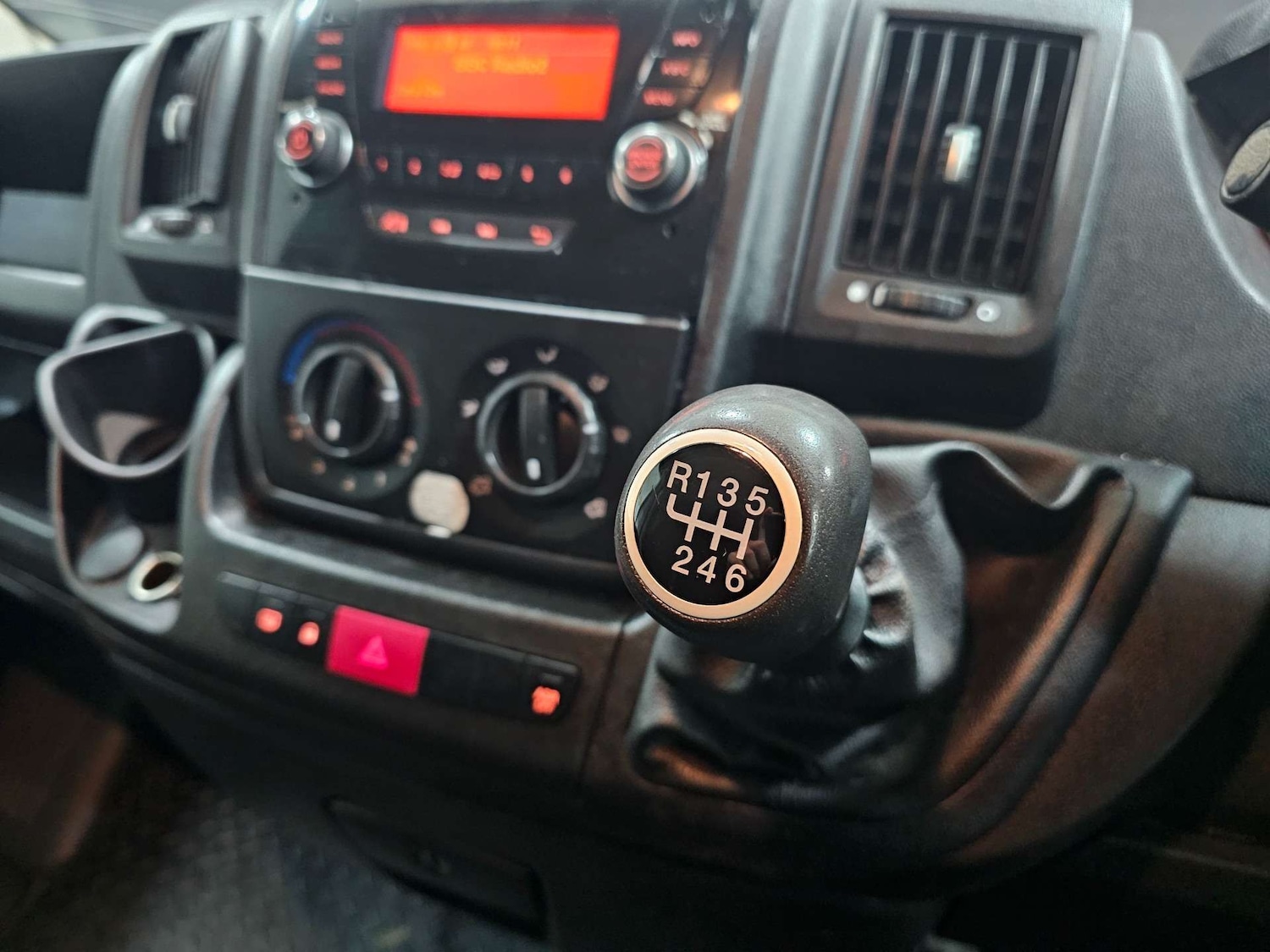 Used Citroen Relay 2018 for sale - 77380656: Photo 57