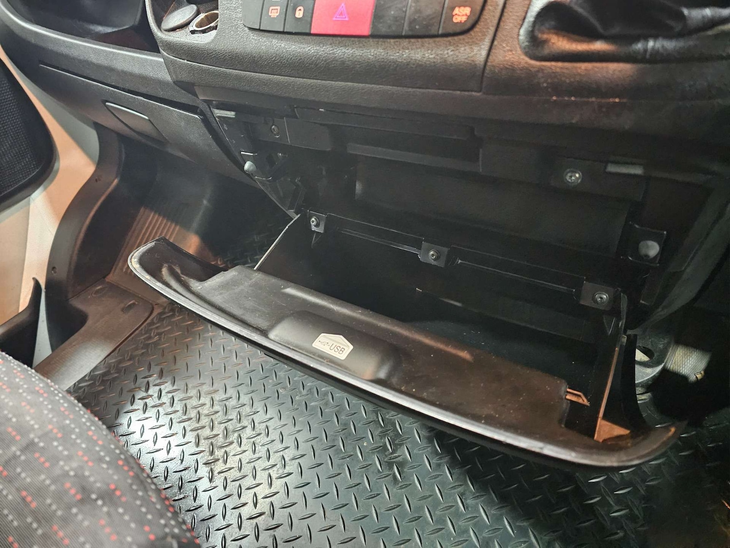 Used Citroen Relay 2018 for sale - 77380656: Photo 62