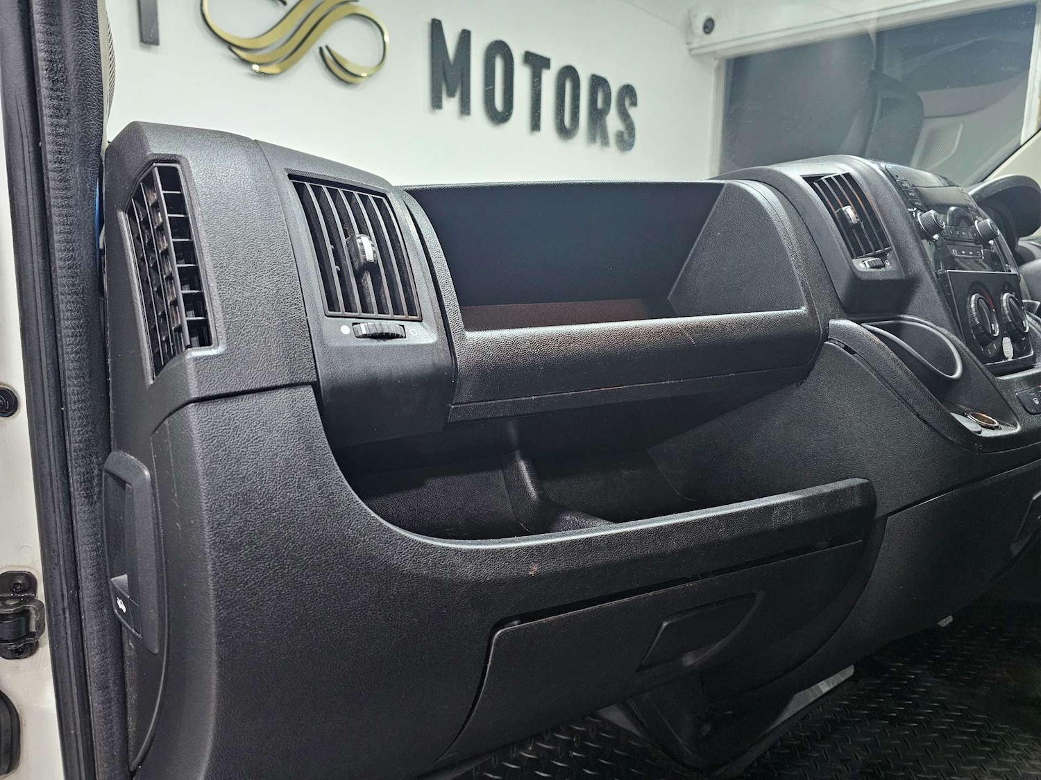 Used Citroen Relay 2018 for sale - 77380656: Photo 87