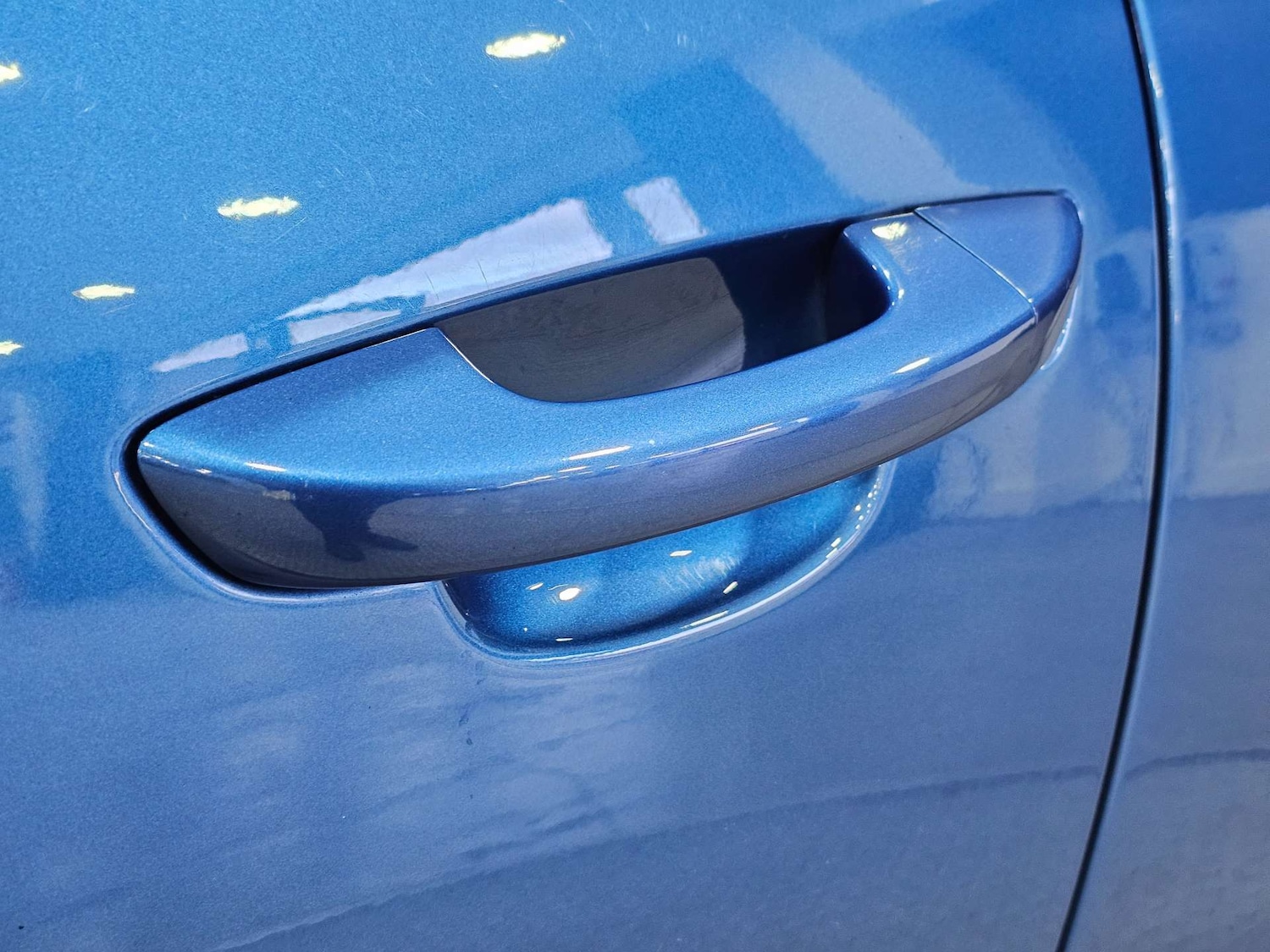 Used Volkswagen Scirocco 2017 for sale - 77590620: Photo 25