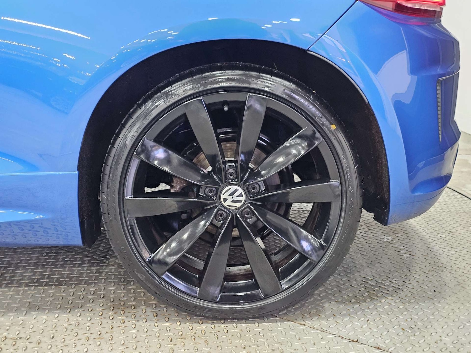 Used Volkswagen Scirocco 2017 for sale - 77590620: Photo 26