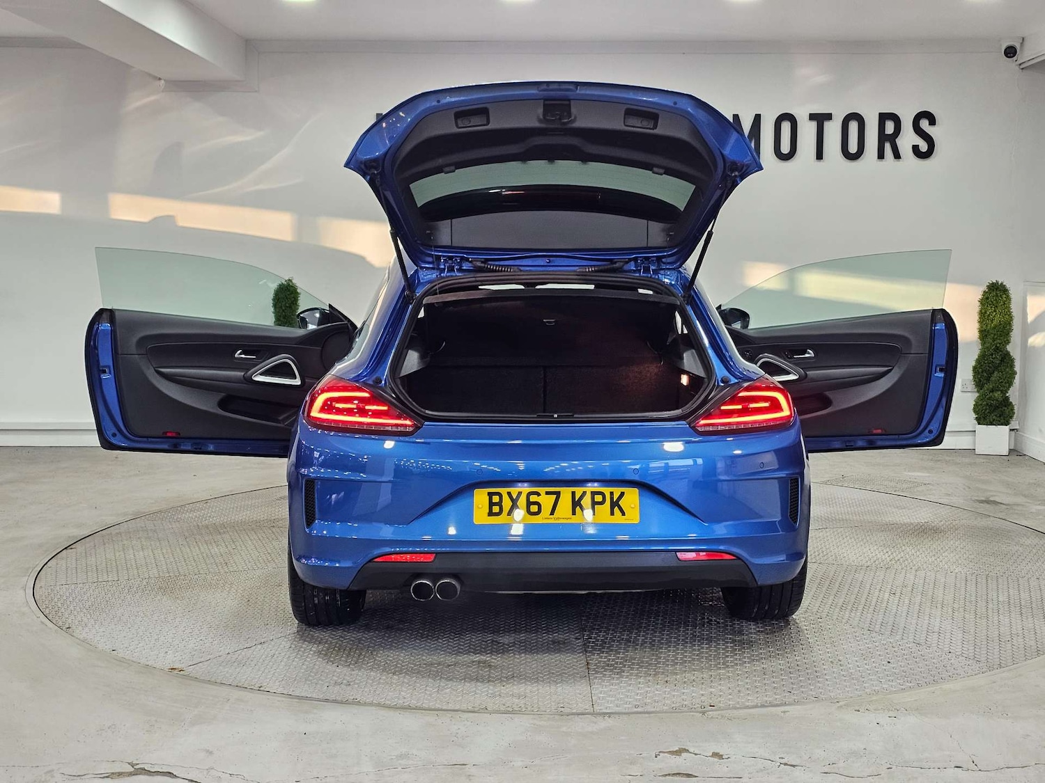 Used Volkswagen Scirocco 2017 for sale - 77590620: Photo 48