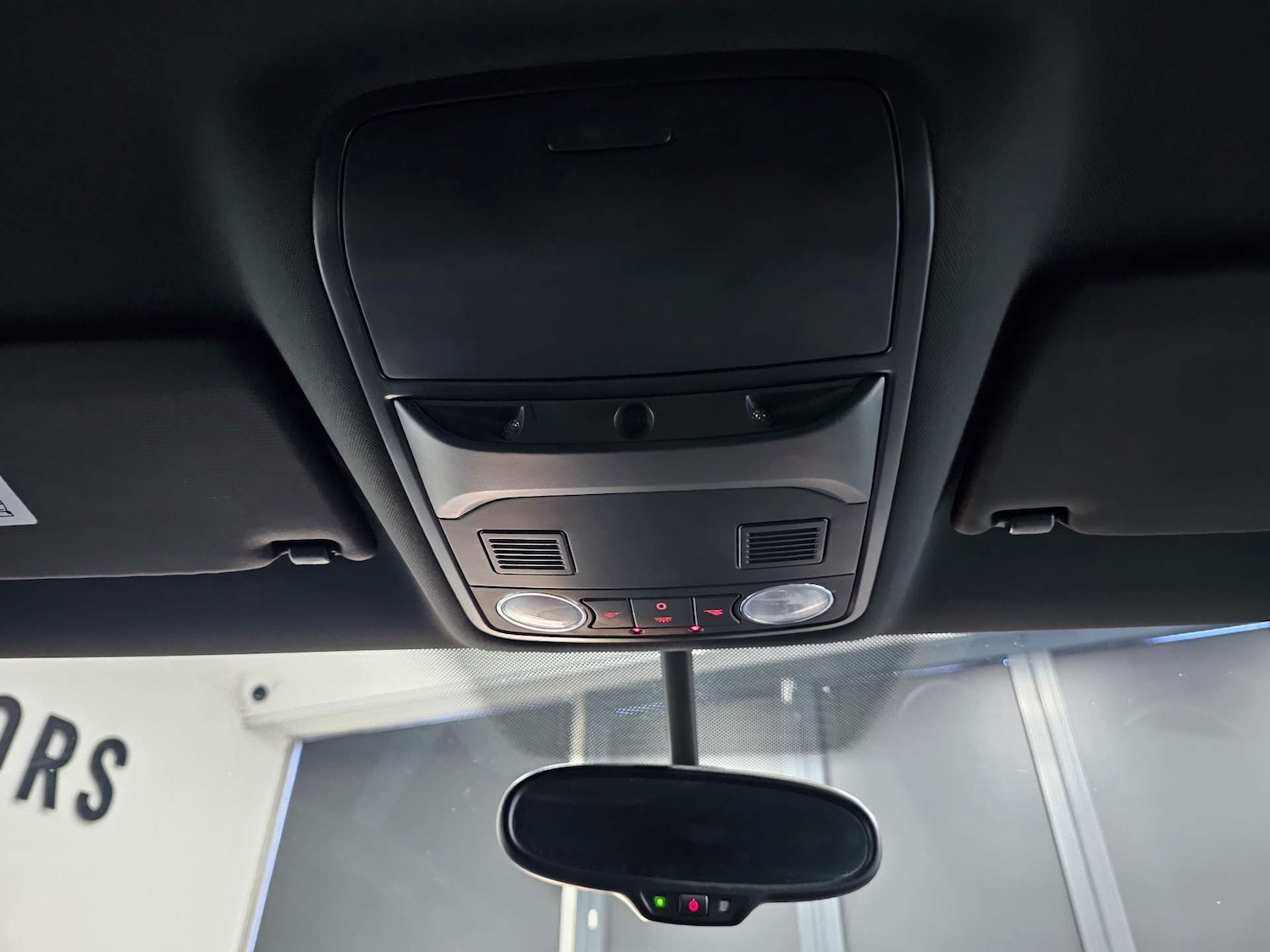 Used Volkswagen Scirocco 2017 for sale - 77590620: Photo 76