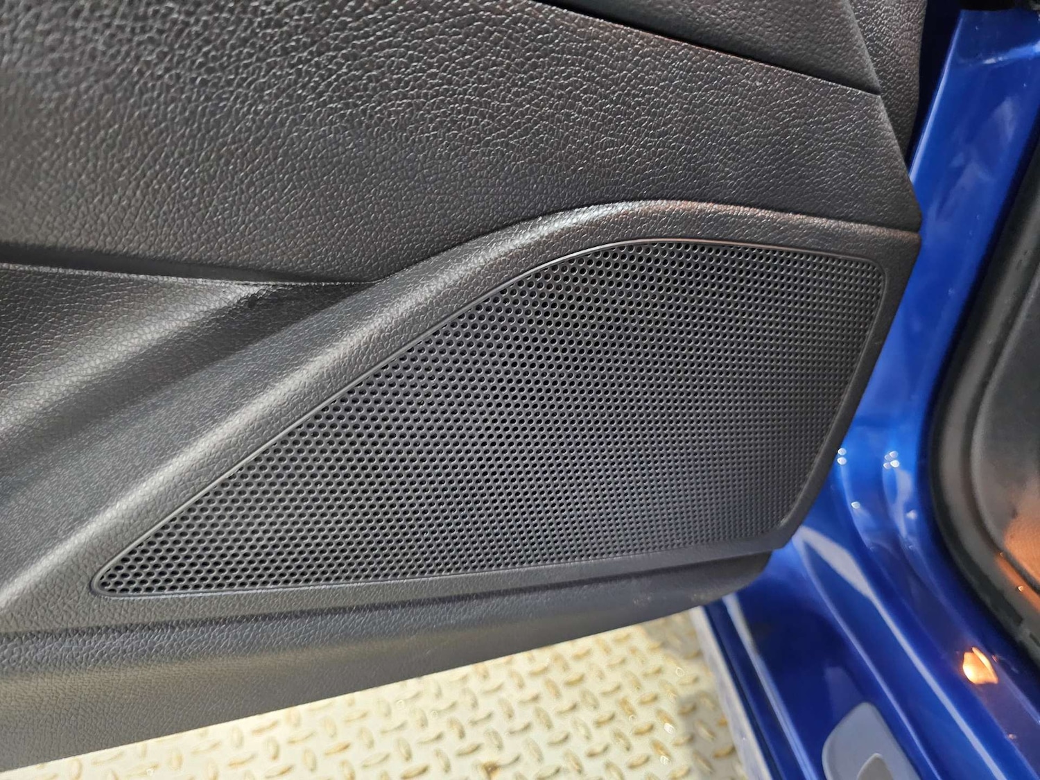 Used Volkswagen Scirocco 2017 for sale - 77590620: Photo 87