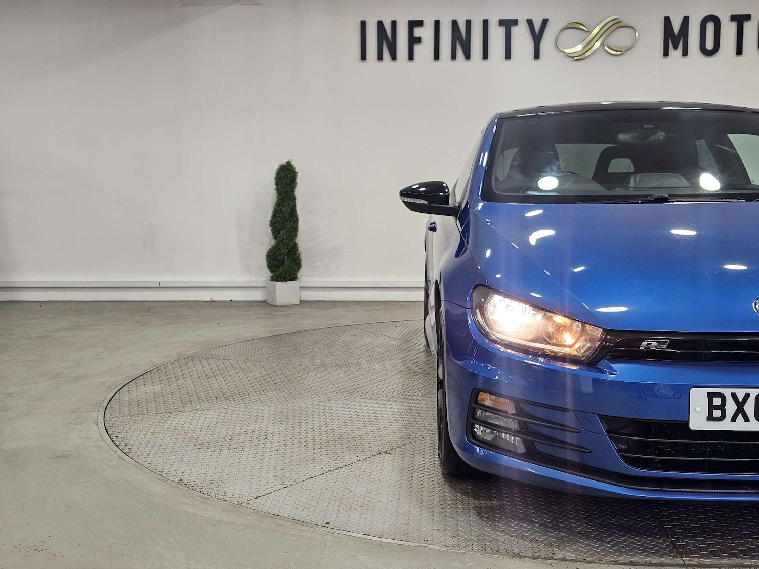 Used Volkswagen Scirocco 2017 for sale - 77590620: Photo 9