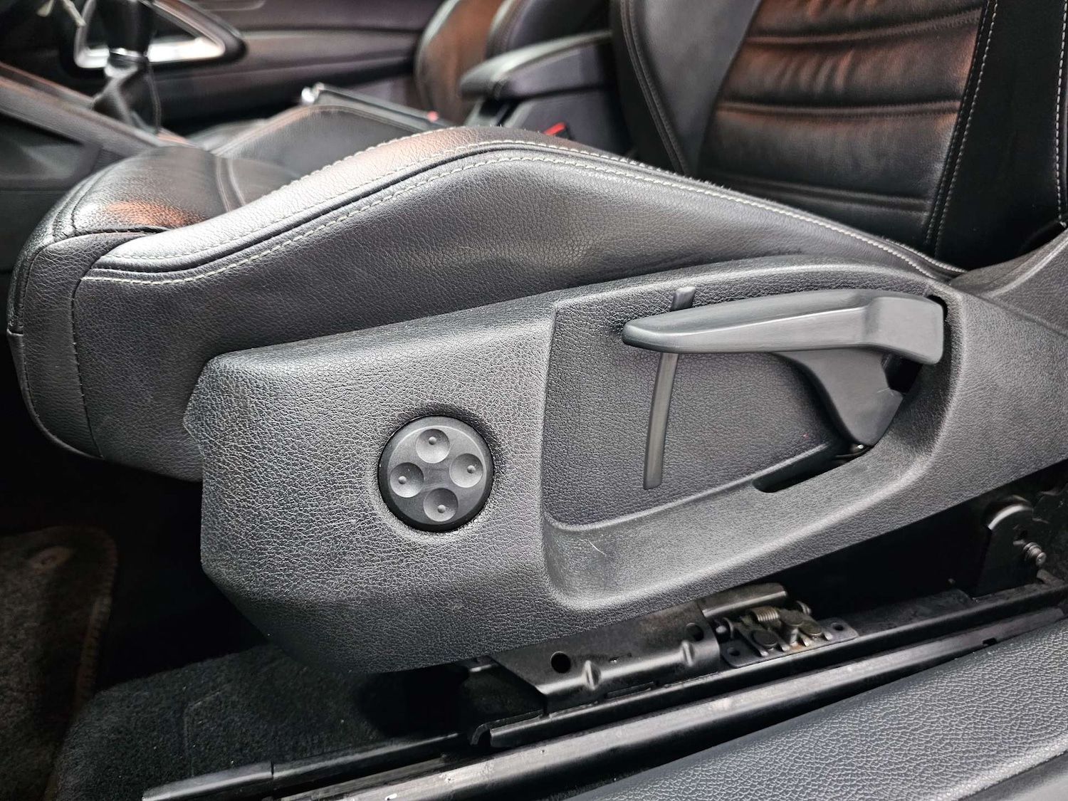 Used Volkswagen Scirocco 2017 for sale - 77590620: Photo 91