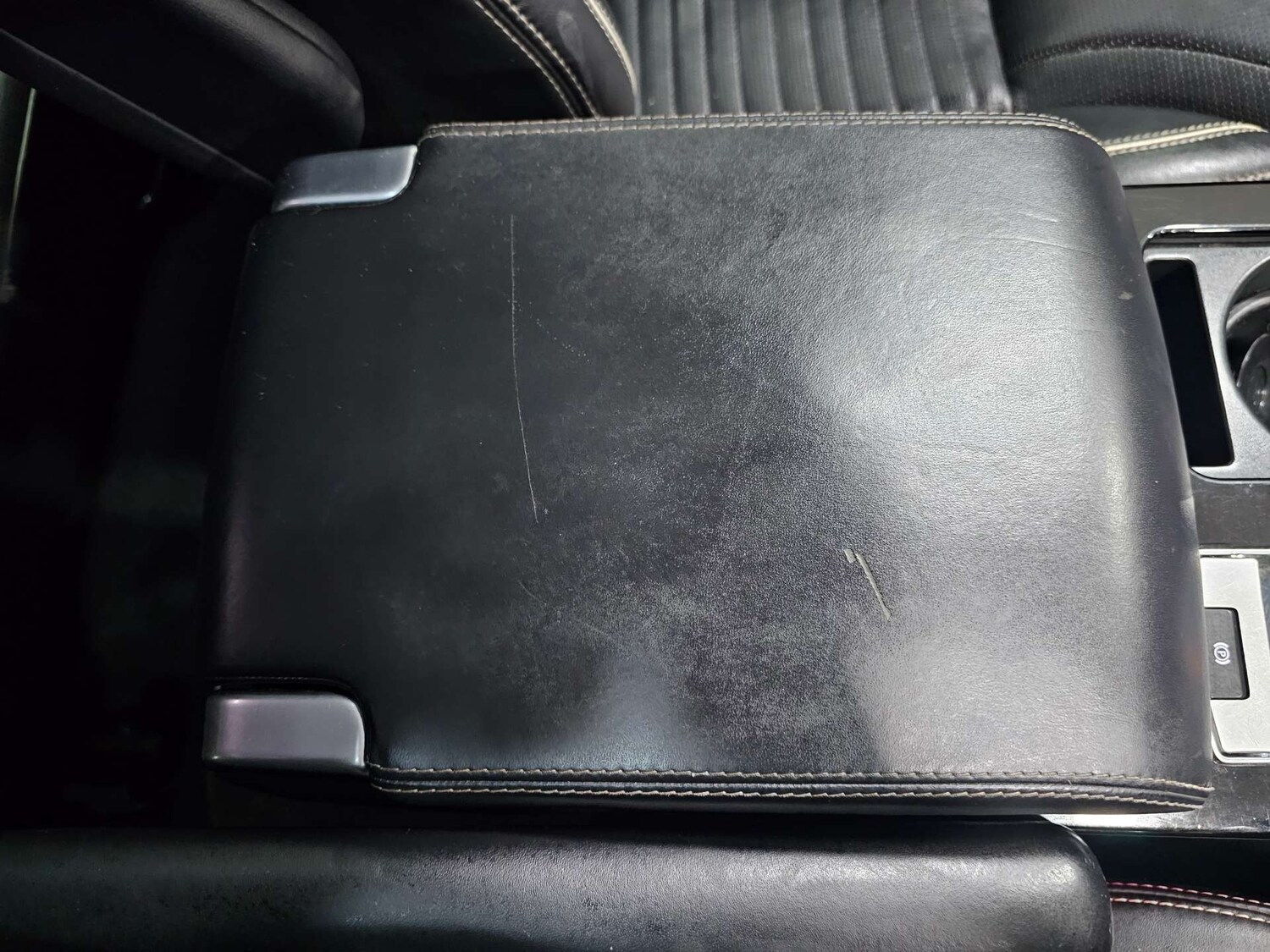 Used Land Rover Discovery 2017 for sale - 78055132: Photo 69