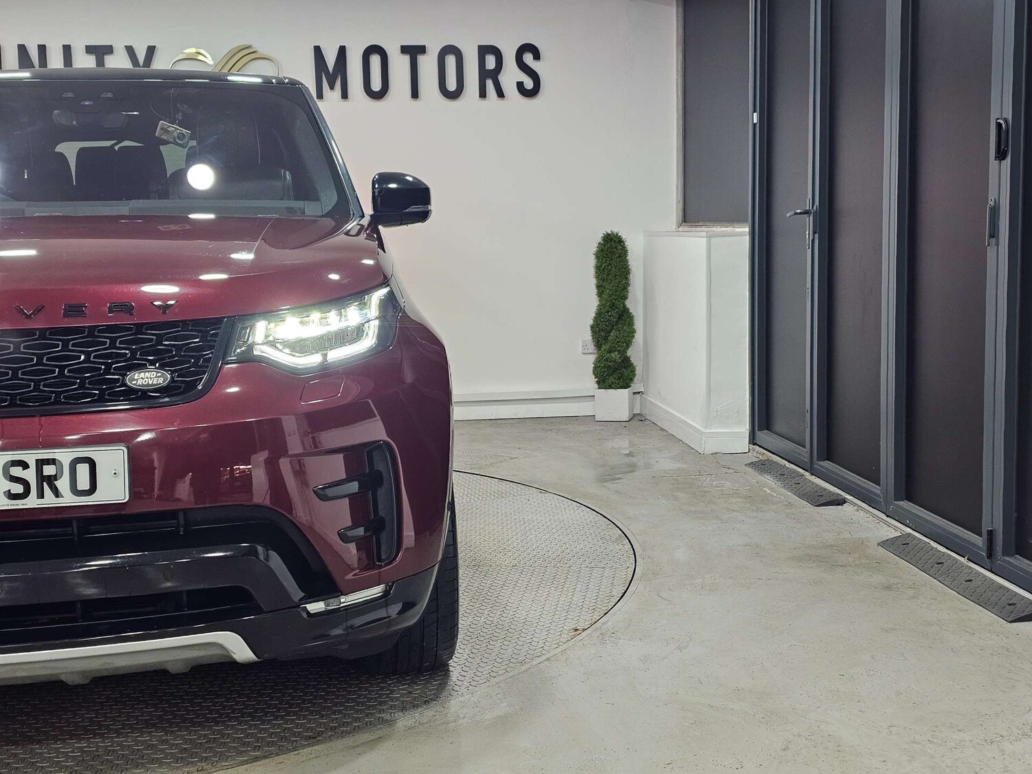 Used Land Rover Discovery 2017 for sale - 77937313: Photo 14