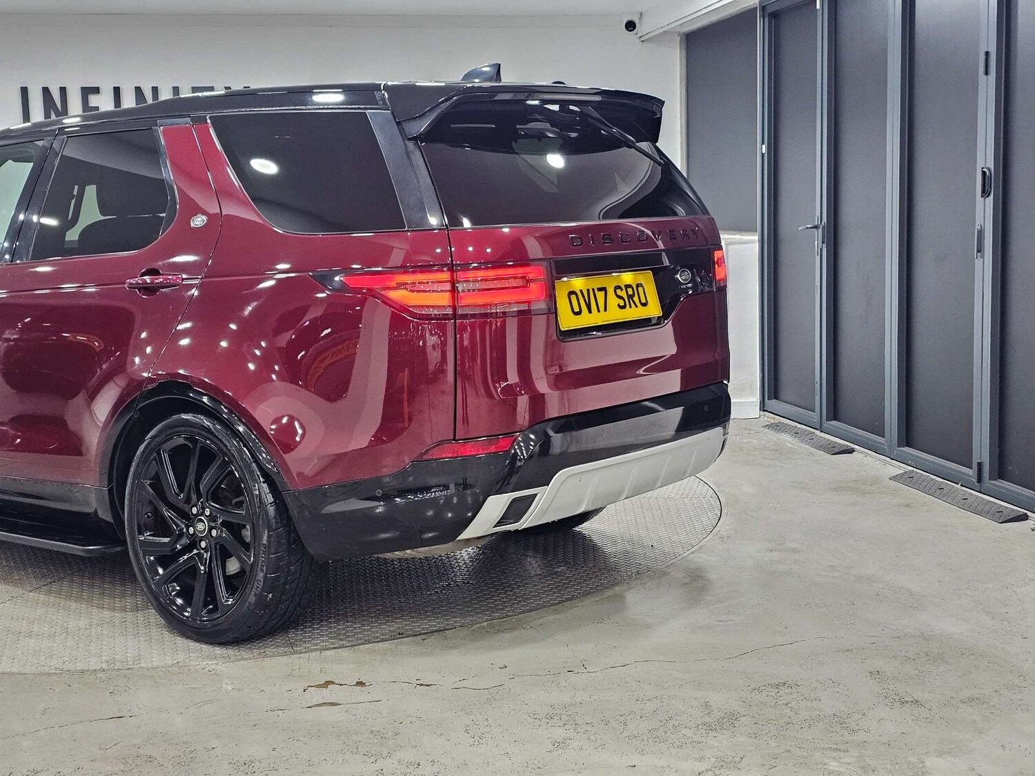 Used Land Rover Discovery 2017 for sale - 77937313: Photo 29