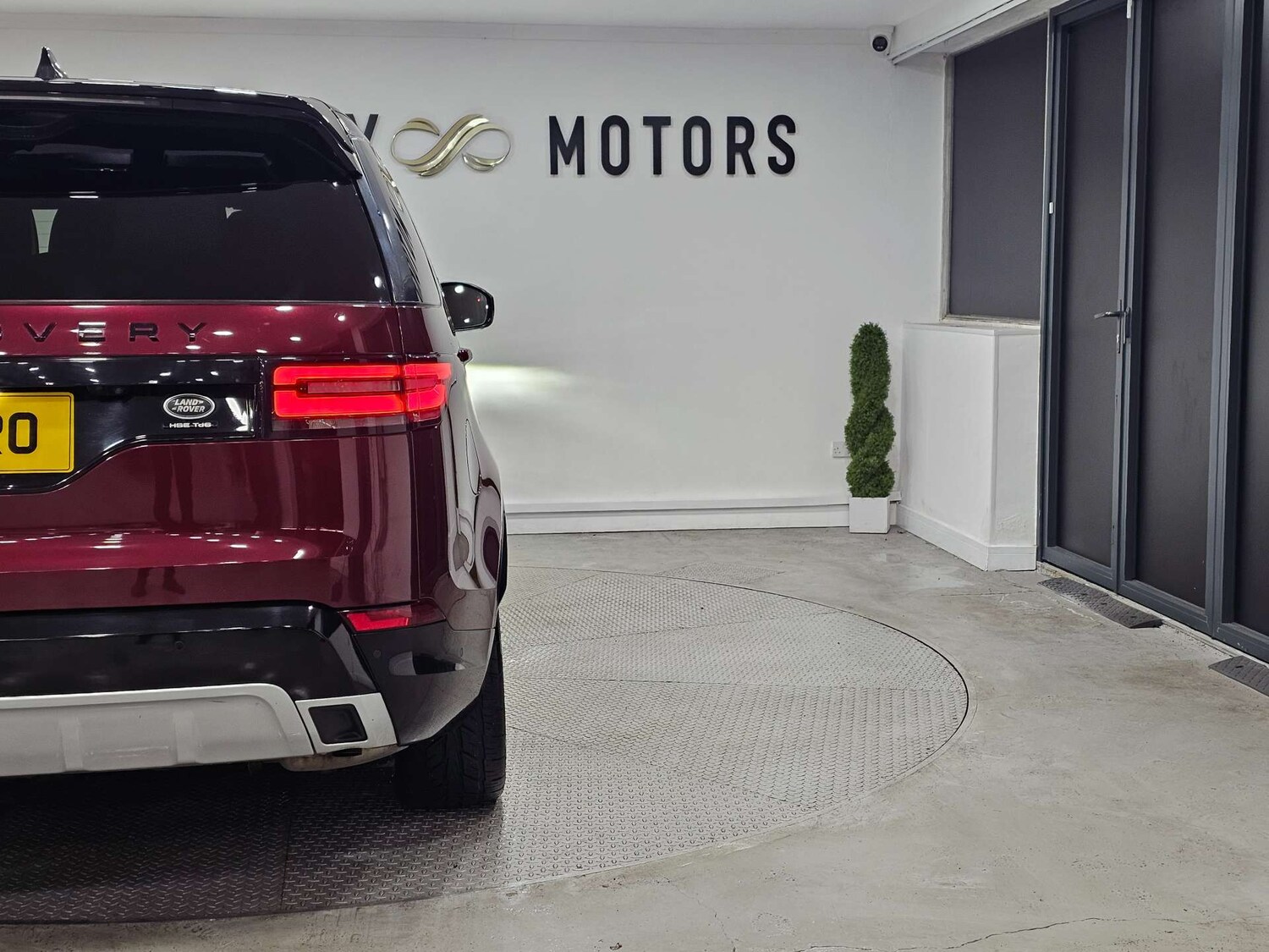 Used Land Rover Discovery 2017 for sale - 77937313: Photo 31