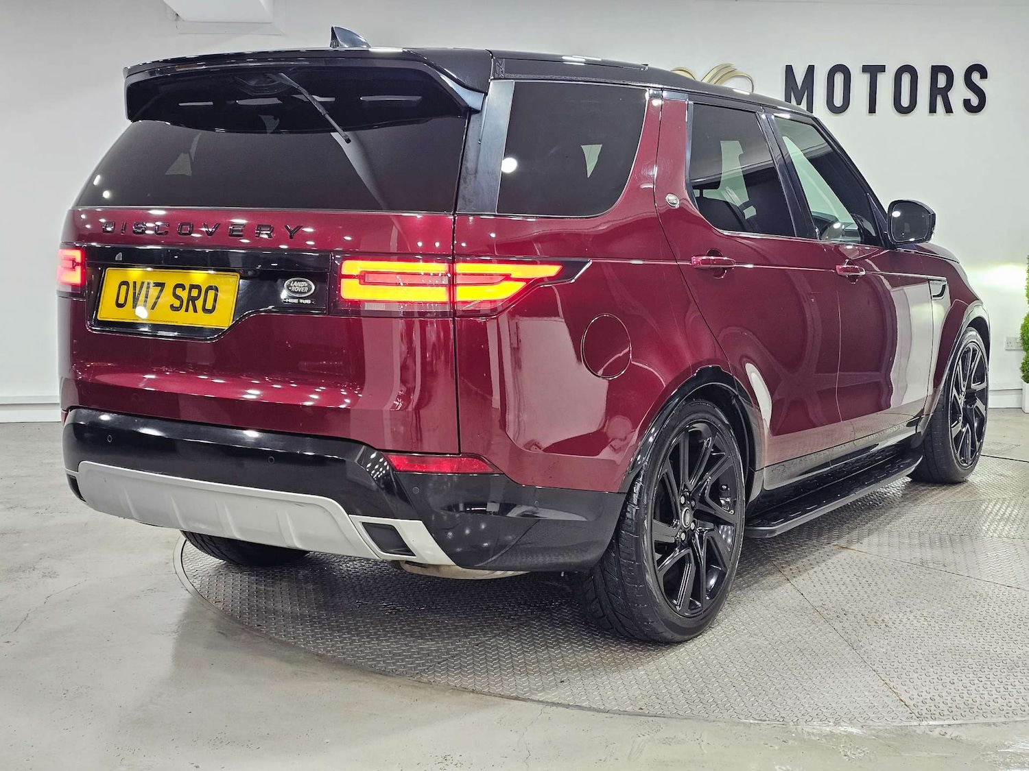 Used Land Rover Discovery 2017 for sale - 77937313: Photo 34