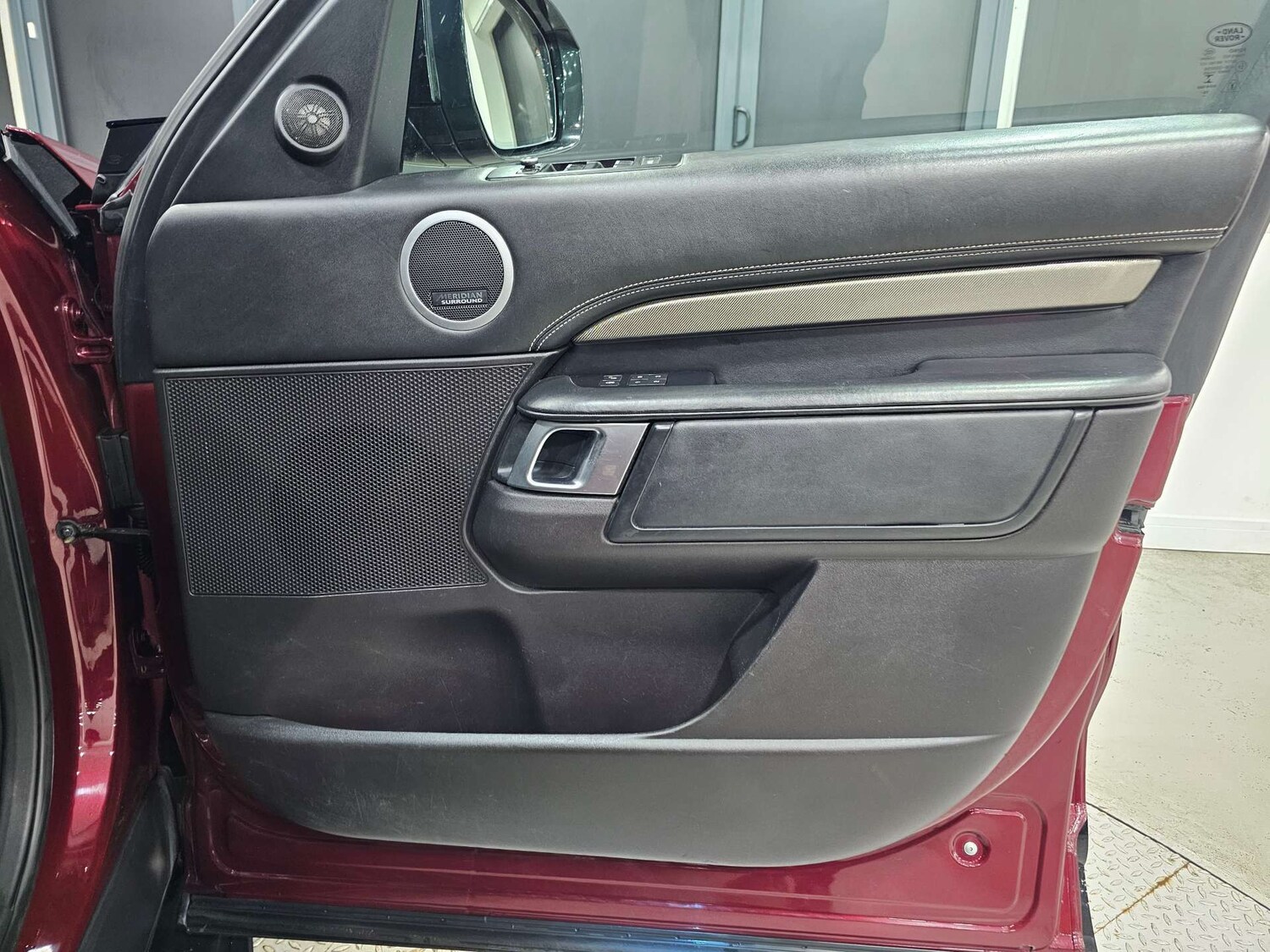 Used Land Rover Discovery 2017 for sale - 77937313: Photo 52