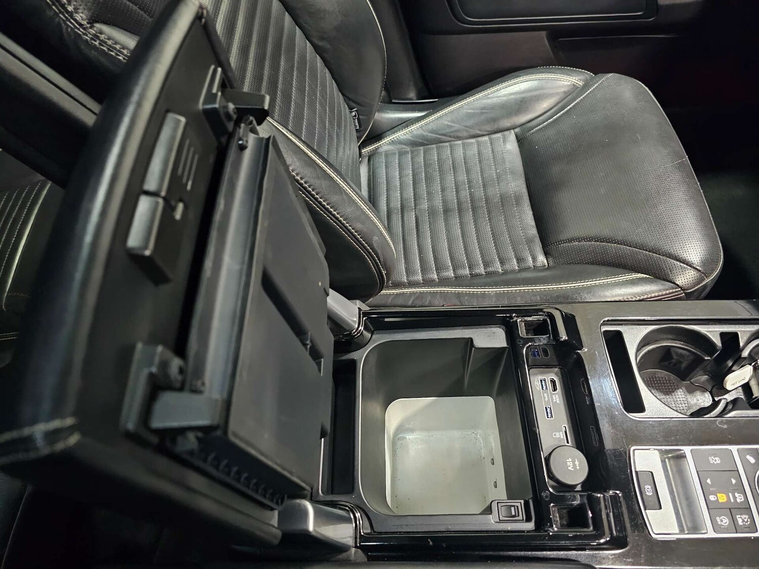 Used Land Rover Discovery 2017 for sale - 77937313: Photo 71