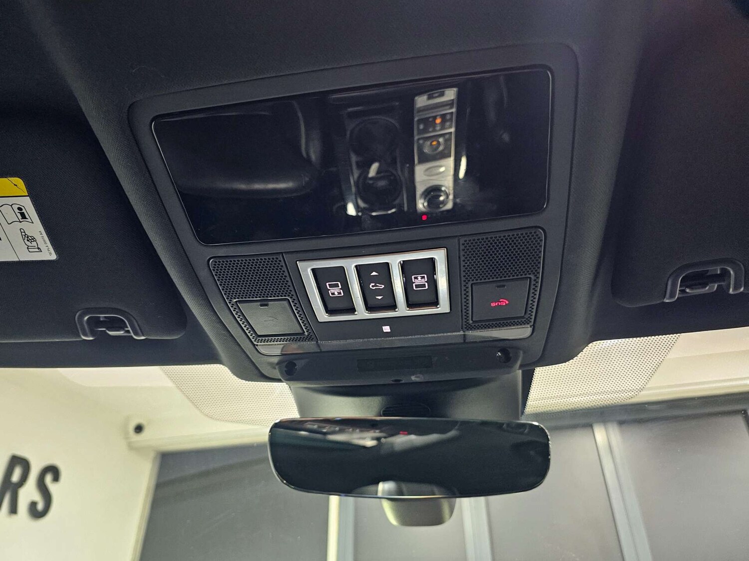 Used Land Rover Discovery 2017 for sale - 77937313: Photo 83