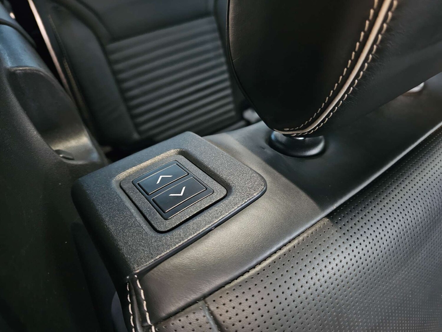 Used Land Rover Discovery 2017 for sale - 77937313: Photo 94