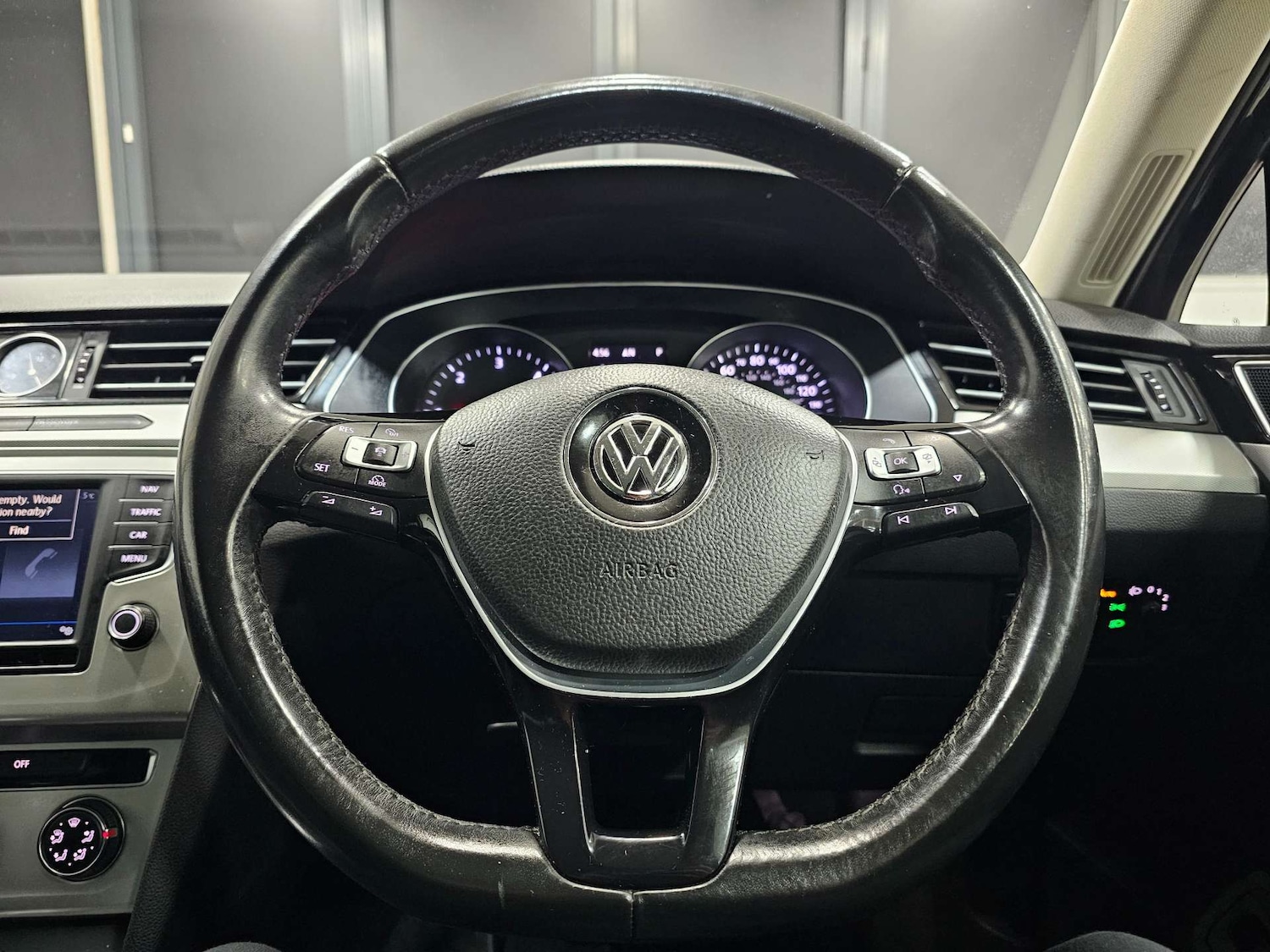 Used Volkswagen Passat 2017 for sale - 77547690: Photo 13