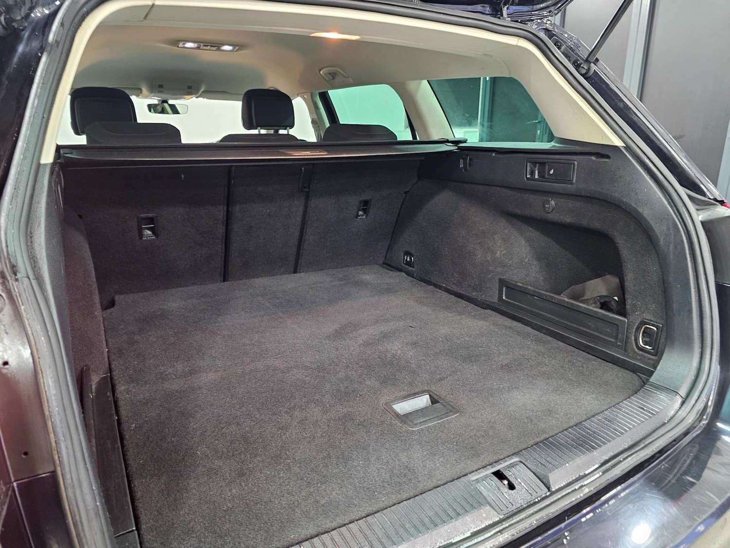 Used Volkswagen Passat 2017 for sale - 77547690: Photo 35