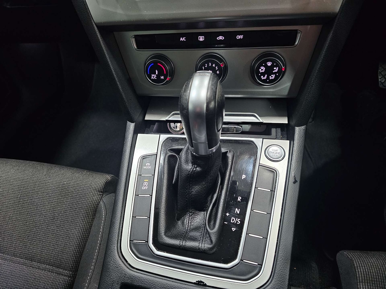 Used Volkswagen Passat 2017 for sale - 77547690: Photo 48