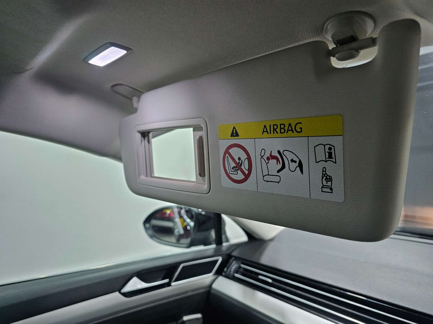 Used Volkswagen Passat 2017 for sale - 77547690: Photo 54