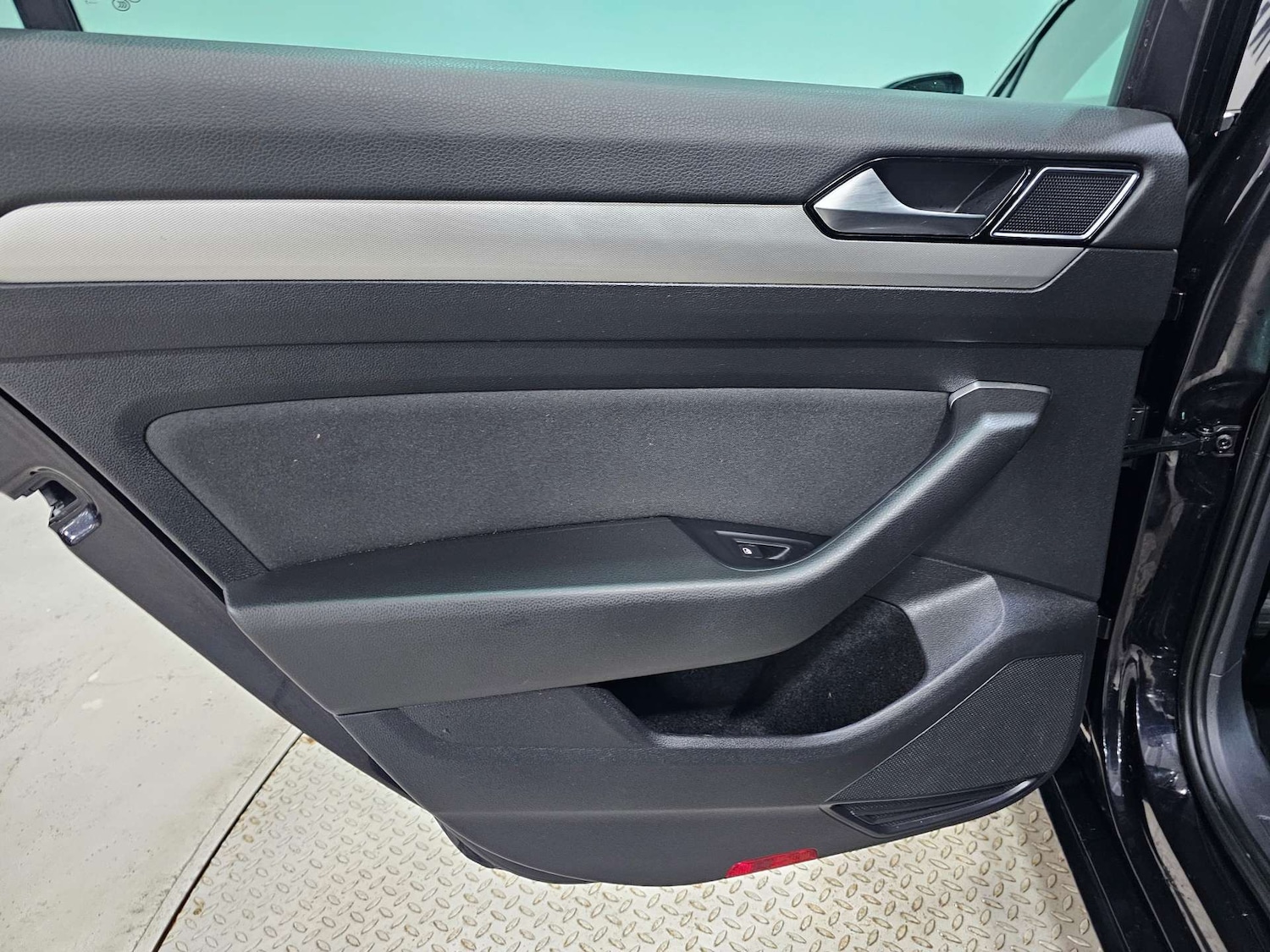 Used Volkswagen Passat 2017 for sale - 77547690: Photo 63