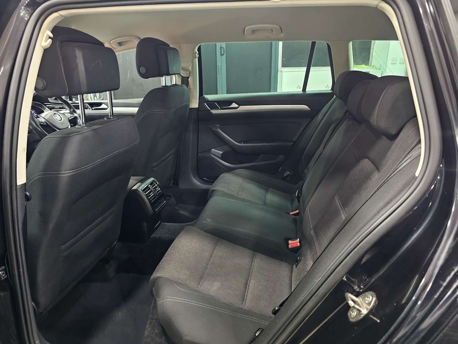 Used Volkswagen Passat 2017 for sale - 77547690: Photo 64