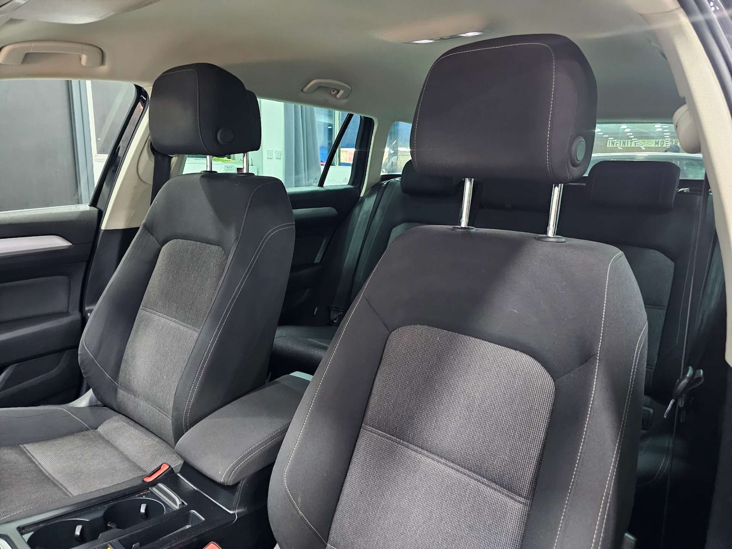 Used Volkswagen Passat 2017 for sale - 77547690: Photo 71