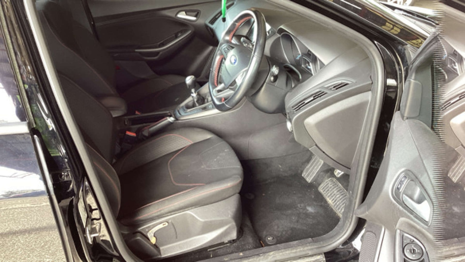 Used Ford Focus 2017 for sale - 78218178: Photo 9