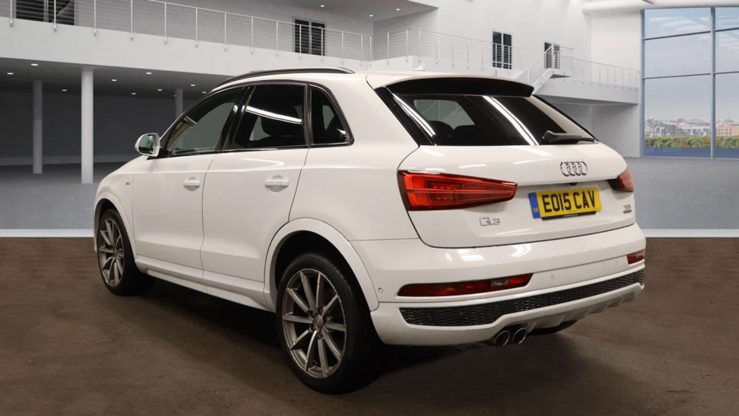 Used Audi Q3 2015 for sale - 77542670: Photo 3