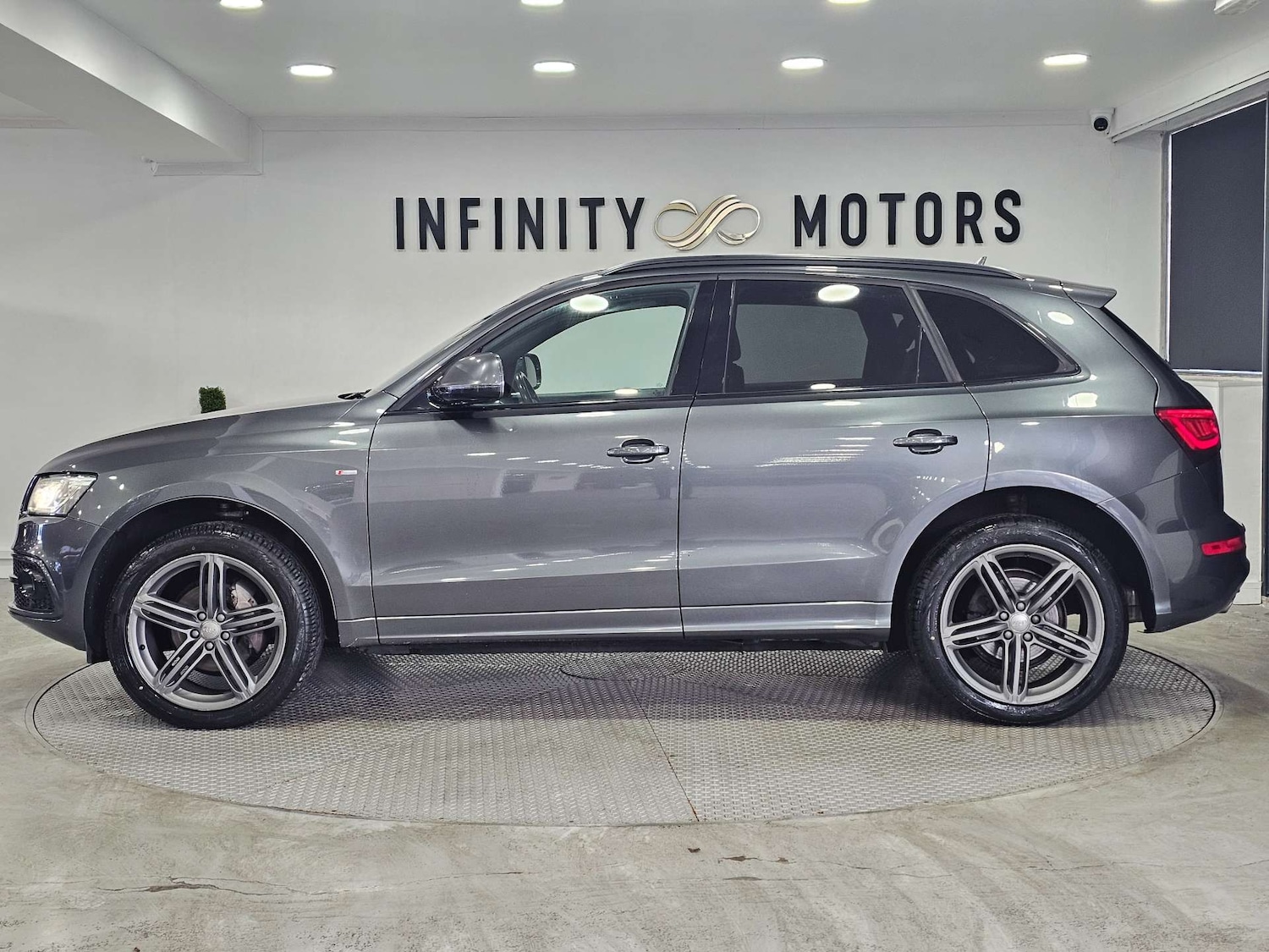 Used Audi Q5 2016 for sale - 77406147: Photo 19