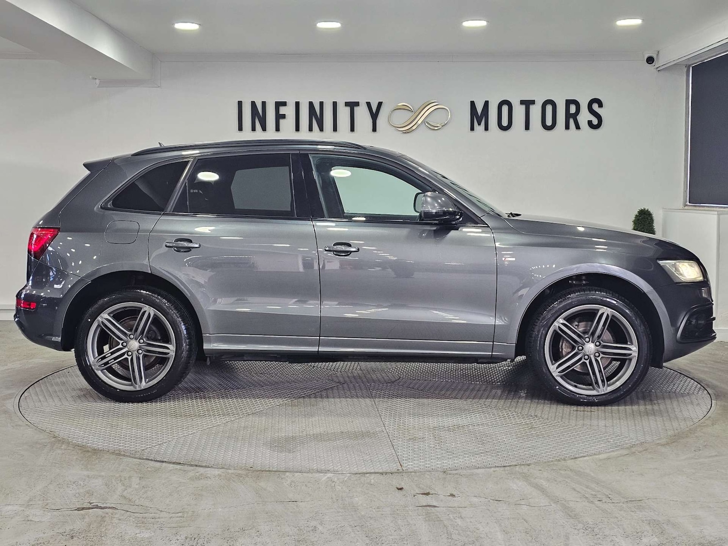 Used Audi Q5 2016 for sale - 77406147: Photo 34