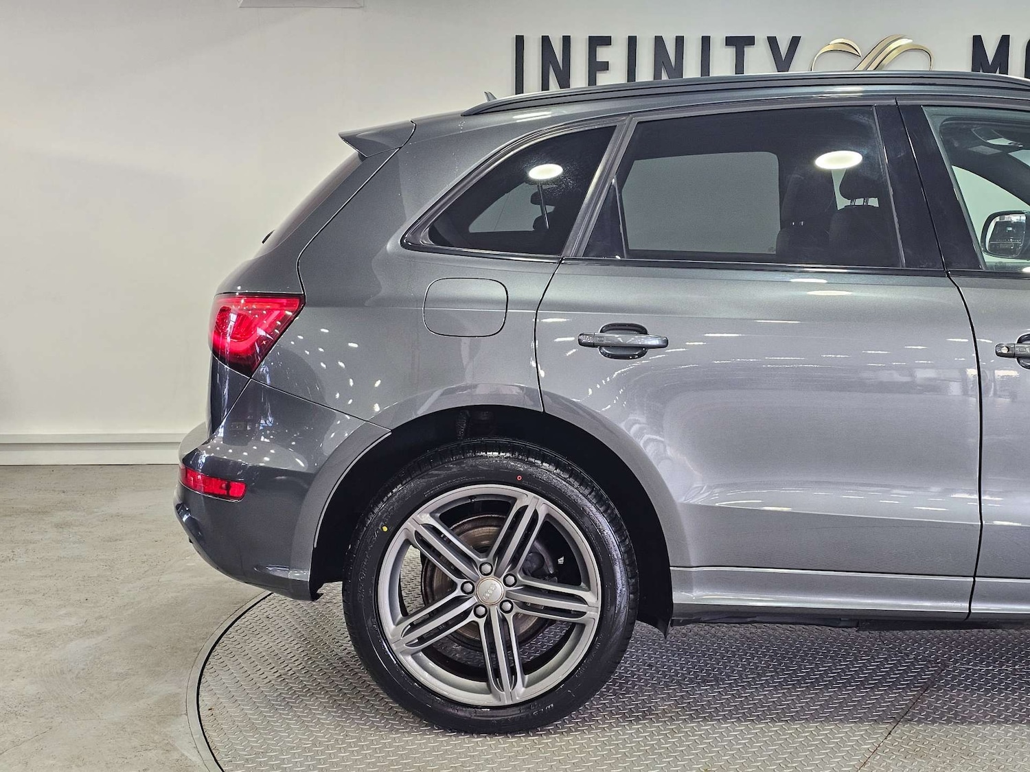 Used Audi Q5 2016 for sale - 77406147: Photo 35