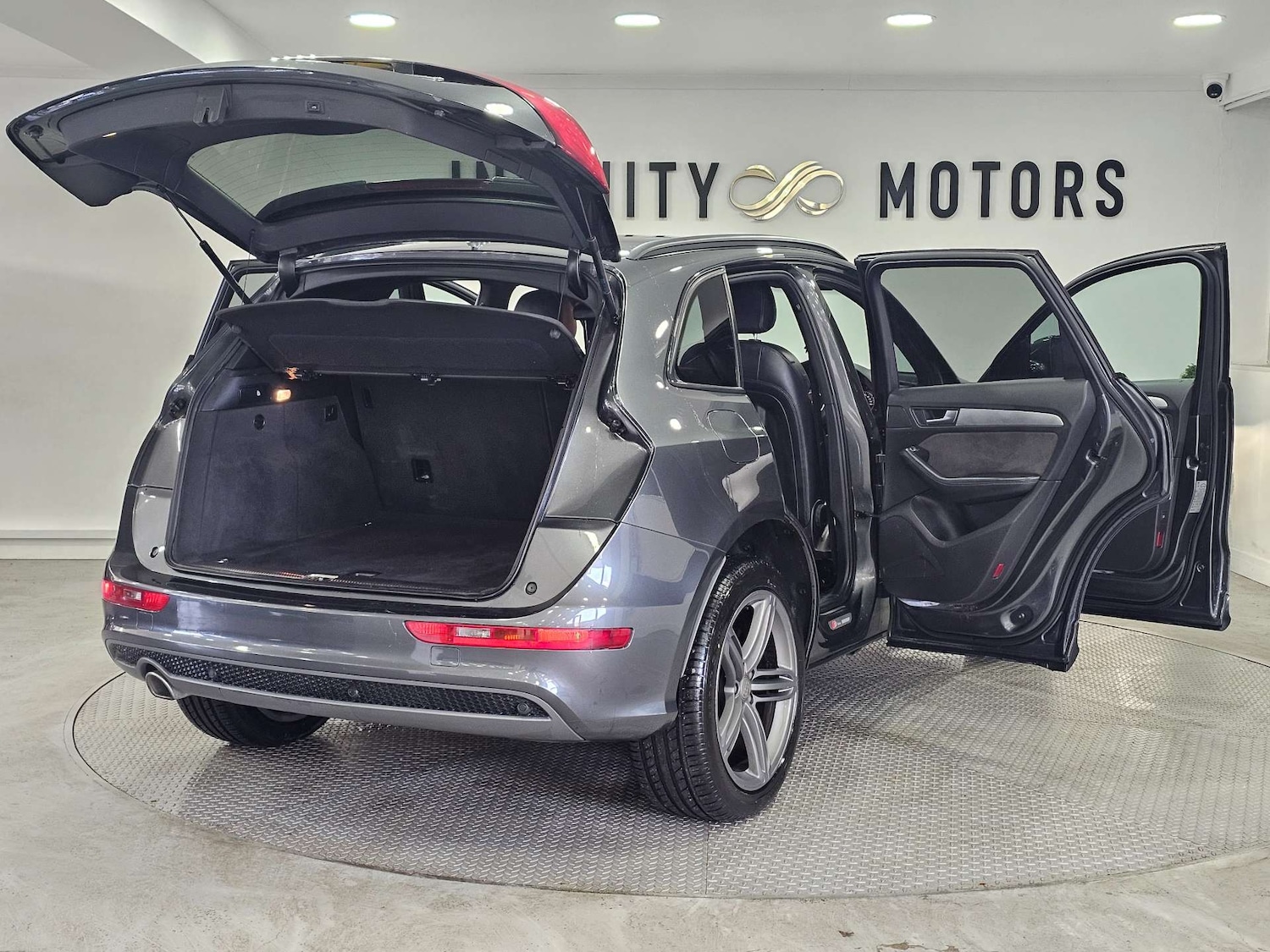 Used Audi Q5 2016 for sale - 77406147: Photo 48