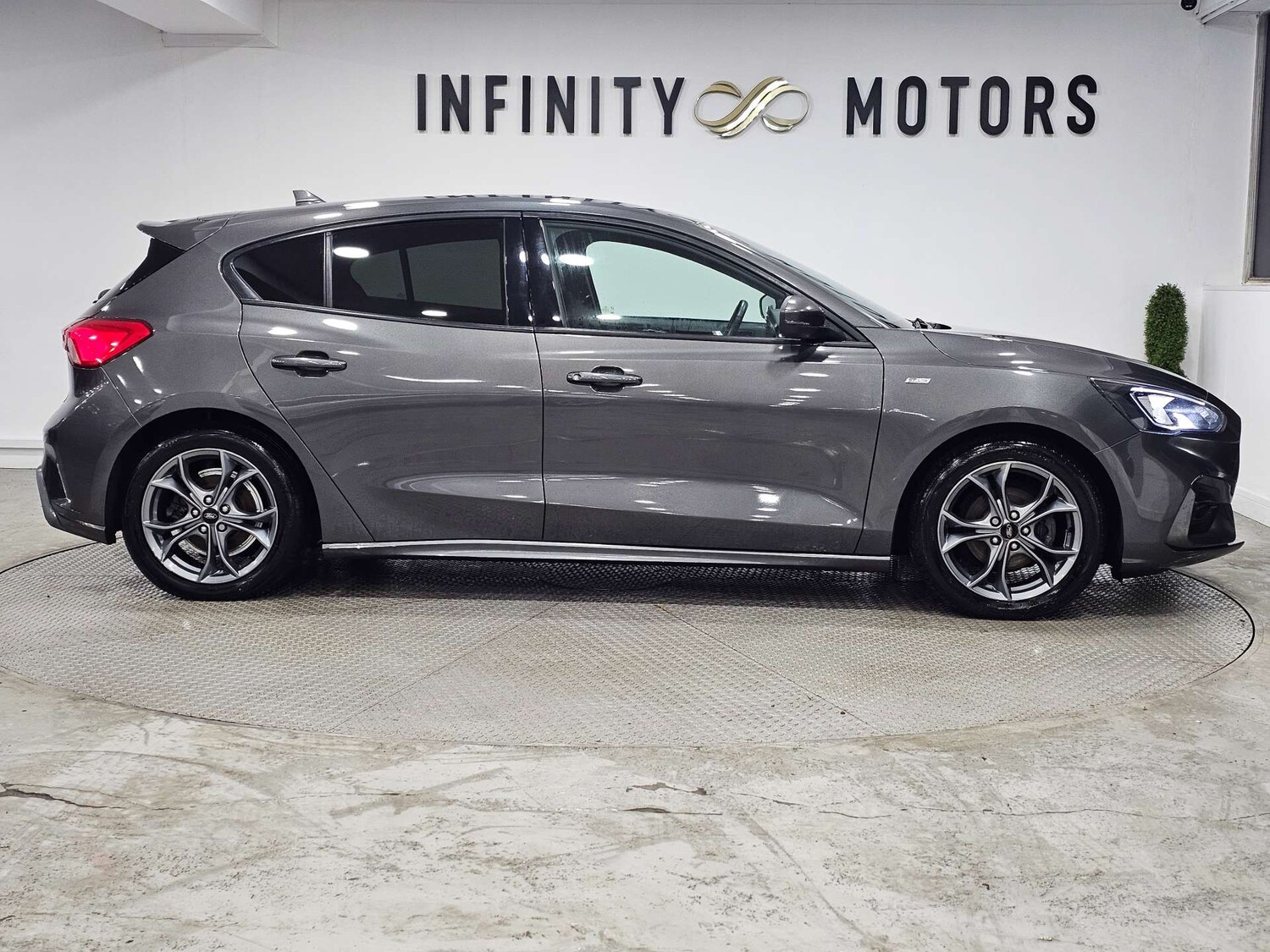 Used Ford Focus 2020 for sale - 77494205: Photo 35